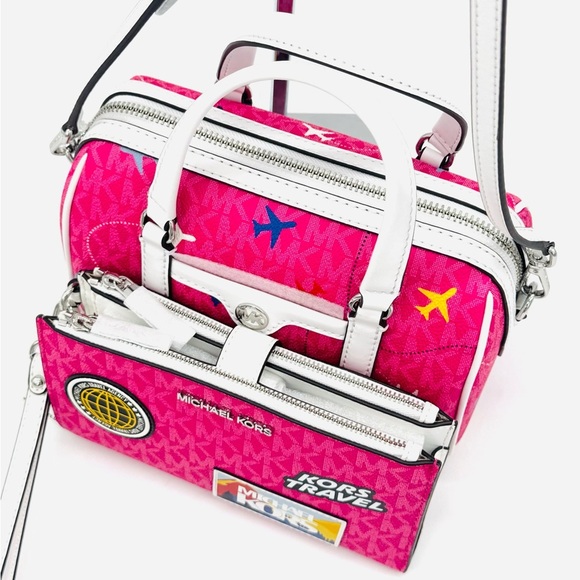 Michael Kors Small Travel Duffle Xbody Bag & Double Zip Wallet Matching Set 💖 - Picture 5 of 9
